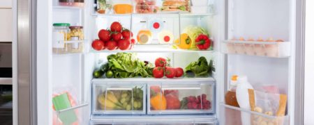 کدام غذاها را باید در یخچال نگهداری کرد و کدام‌‌یک را خارج از یخچال؟