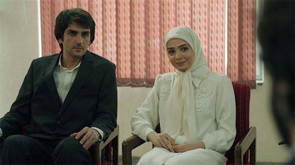 بیوگرافی نیما نادری بازیگر نقش ارغوان در شهباز