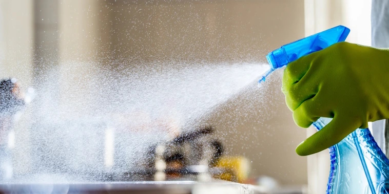بهترین روش ها برای تمیز کردن شیرآلات و سینک بدون مواد شیمیایی