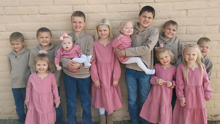 ۱۲ فرزند در ۱۲ سال از زوج توقف ناپذیر آمریکایی