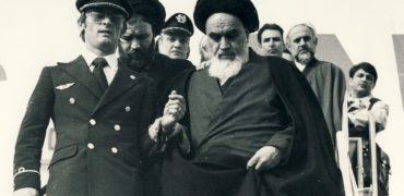 سرنوشت عجیب همراهان امام خمینی (ره) بعد از بازگشت به ایران؛ از قطب زاده تا باتاواش