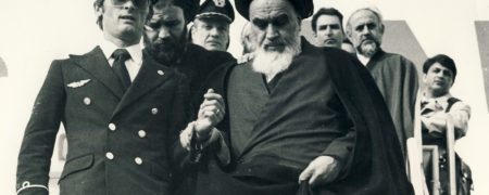 سرنوشت عجیب همراهان امام خمینی (ره) بعد از بازگشت به ایران؛ از قطب زاده تا باتاواش