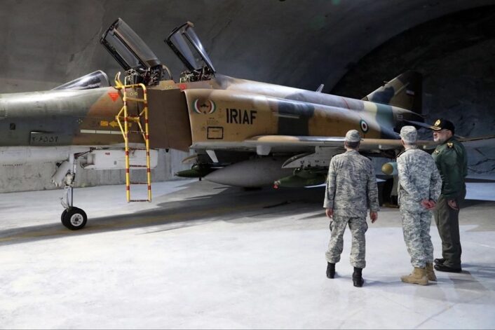 اخبارروزیاتو: F-4 Phantom II؛ جت های جنگنده آمریکایی در عمق پایگاه های زیرزمینی نیروی هوایی ایران