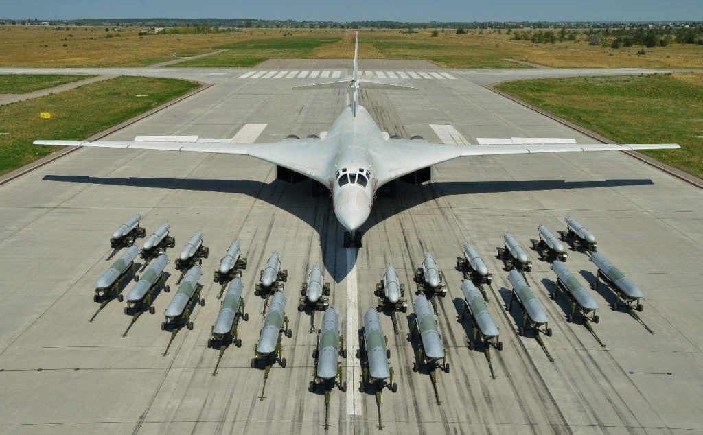 درخواست پناهندگی مهندس روسی در ازای رازهای بمب افکن Tu-160