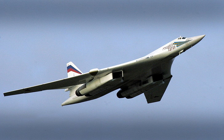 آغاز دوباره جنگ سرد؛ درخواست پناهندگی مهندس روسی در برابر اسرار بمب افکن Tu-160