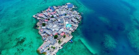 متراکم ترین جزیره جهان؛ زندگی ۵۰۰ نفر در فضایی به مساحت ۲ زمین فوتبال 