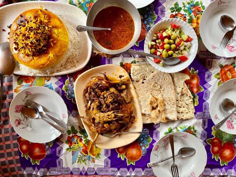معرفی ۴ غذای خوش طعم و اصیل ایرانی برای مهمانی های افطاری