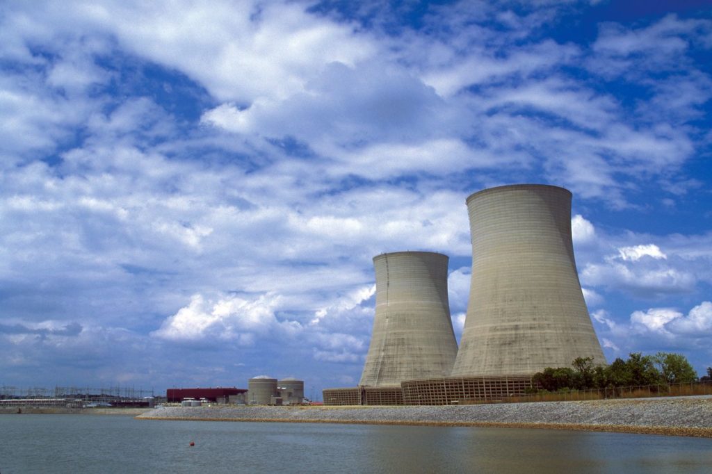 کدام کشورها بیشتر از همه از انرژی هسته ای برای تولید برق استفاده می‌کنند + اینفوگرافیک