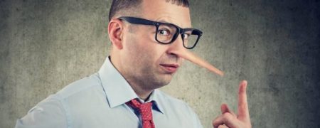 ۱۰ راه ساده برای تشخیص دروغ در عرض چند ثانیه