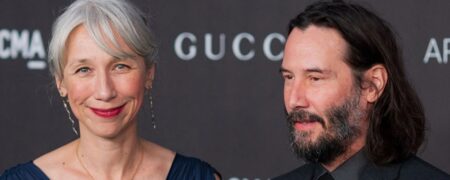 کیانو ریوز جرأت خواستگاری از شریک عاطفی اش را ندارد