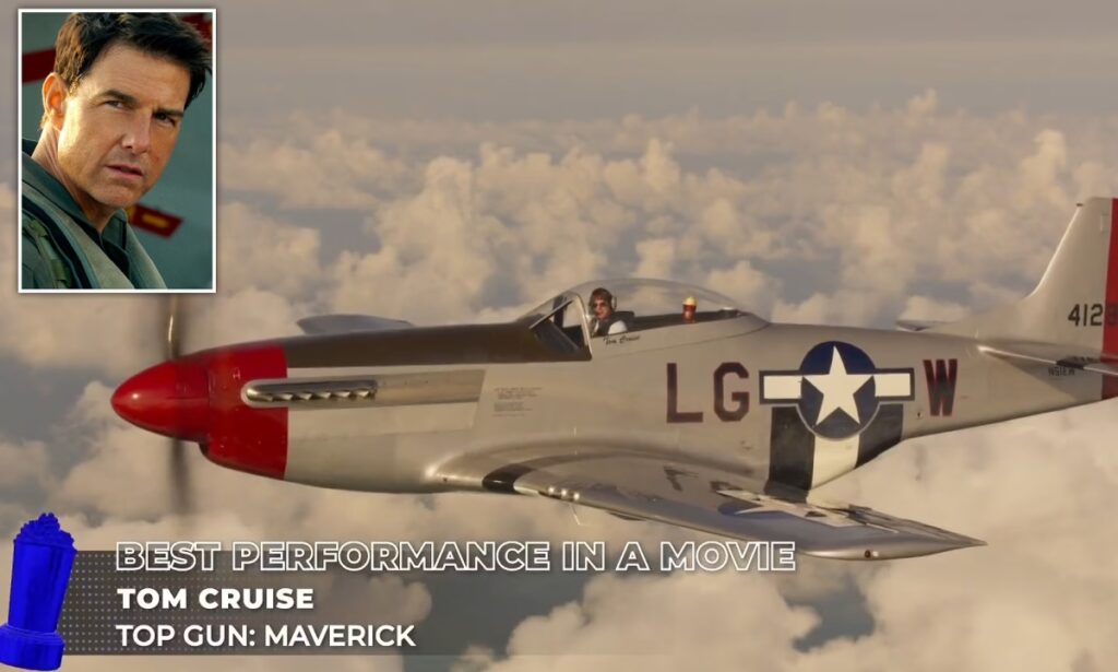 پیام تام کروز در حال پرواز با جنگنده قدیمی اش بعد از دریافت جایزه «ام تی وی» + ویدیو