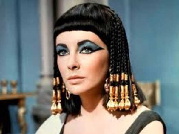 ماجرای اعتراض مصری ها به مستند ملکه کلئوپاترا نتفلیکس چیست؟