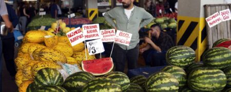 تعویض برچسب قیمت اجناس در ترکیه پس از اتمام انتخابات ریاست جمهوری + ویدیو