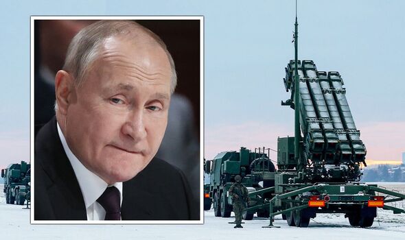 نابودی سیستم دفاع هوایی پاتریوت در اثر حمله موشکی روسیه به کی یف + ویدیو