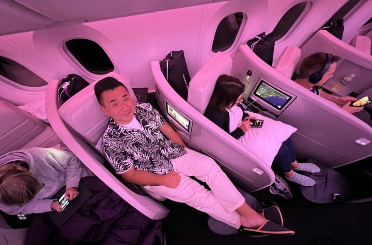 وزن کردن مسافران پیش از سوار شدن به هواپیما توسط شرکت هواپیمایی نیوزیلندی