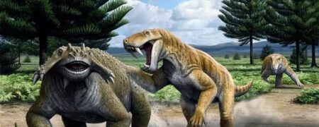 قبل از دایناسورها کدام موجودات بر زمین حکمرانی می‌کردند؟