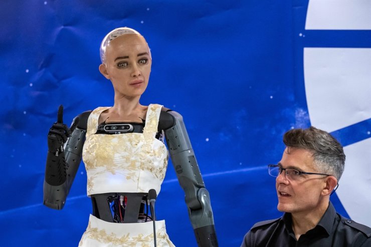 اولین کنفرانس ربات های انسان نمای هوش مصنوعی در سازمان ملل برگزار شد