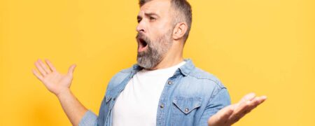 مردان با صدای بم در عشق خوش شانس تر و در رابطه جنسی موفق تر هستند