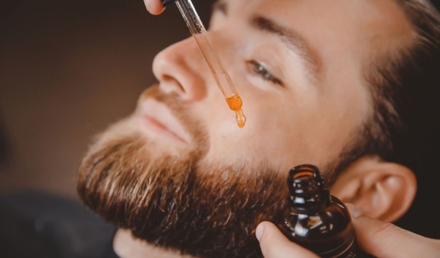 چرا استقبال از محصولات آرایشی مردانه بیشتر شده است؟