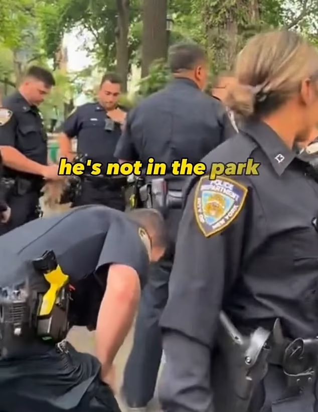 دستگیری مردی در نیویورک به خاطر سیگار کشیدن توسط 8 مامور پلیس 