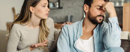 ۳ چیزی که شریک زندگی تان هرگز نباید به شما بگوید