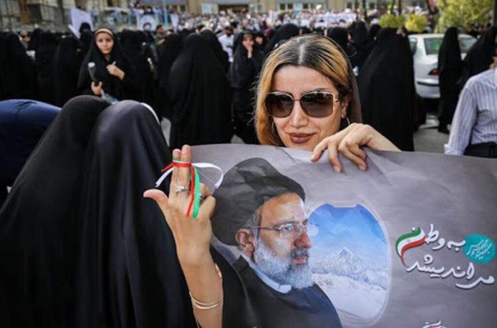 آمار کیهان از نظر مردم در مورد حجاب؛ ۸۴.۳ درصد موافق و تنها ۶.۴ درصد بی حجاب