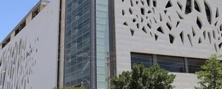 ماجرای خودکشی زنی در شیراز و پریدن او از طبقه پنجم یک مجتمع تجاری چیست؟