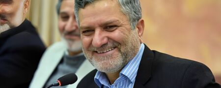 وزیر کار بعد از دعوت کارگران به قناعت مدعی ریشه کن شدن فقر مطلق در کشور شد