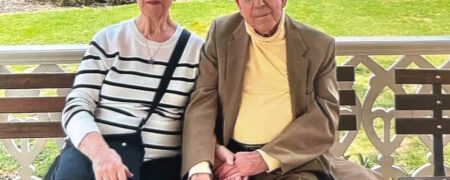 مردی که همه عمر مجرد بود بالاخره در ۹۳ سالگی ازدواج کرد