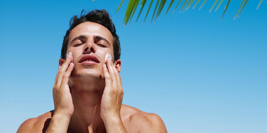 کرم ضد آفتاب تا چه مدت از پوست محافظت می کند و چقدر باید از آن استفاده کرد؟
