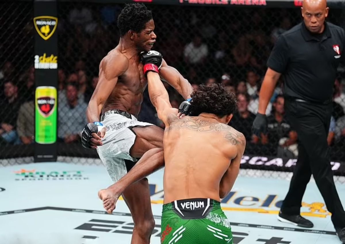 رائول روزاس جونیور 18 ساله حریف خود را در عرض 54 ثانیه ناک اوت کرد + ویدیو