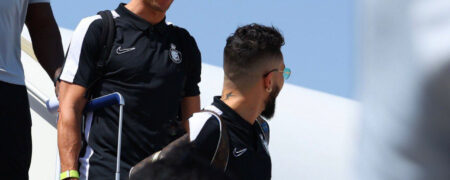 حواشی سفر کریستیانو رونالدو به ایران؛ از حمله به هتل تا بالا رفتن از تپه + ویدئو