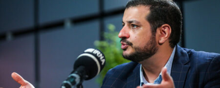 ادعای علی اکبر رائفی پور درباره قصد روسیه برای احداث پتروشیمی در شمال ایران + ویدئو