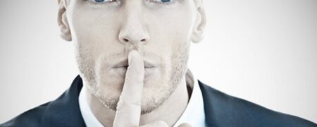 ۵ چیز که افراد باهوش هرگز در محل کار درباره خودشان فاش نمی‌کنند