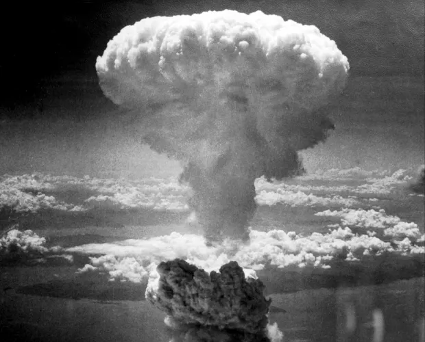 B۶۱ - ۱۳ جدیدترین بمب هسته ای آمریکا که 24 برابر قوی تر از بمب هیروشیماست