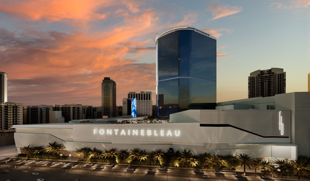 هتل۳.۷ میلیارد دلاری فونتنبلو پس از ۲۳ سال در لاس وگاس افتتاح شد
