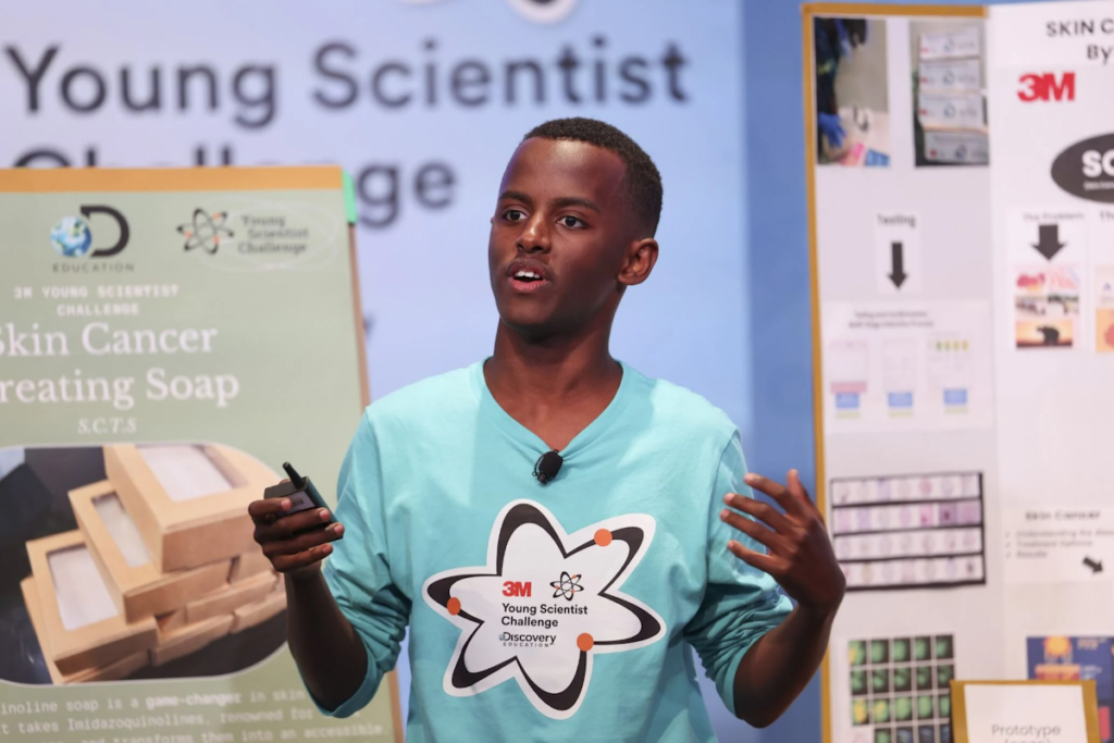 دانش‌‌آموز ۱۴ ساله «صابون درمان سرطان پوست» ساخت