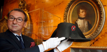 حراج ۲ میلیون دلاری کلاه ناپلئون بناپارت در پاریس