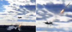 لحظه‌ای که یک خلبان جنگنده روسیه از شلیک پدافند خودی جان سالم به در می‌برد + ویدیو
