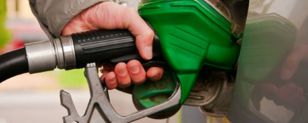 قیمت بنزین در سال ۱۴۰۳ چه تغییری می کند؟