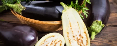 رشد ۱۴۲ درصدی قیمت بادمجان از شهریور ۱۴۰۰ تا آذر ۱۴۰۲