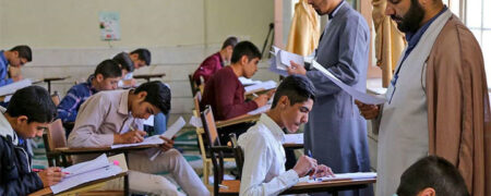 استخدام ۳ هزار معلم طلبه در آموزش و پرورش و طرح راه اندازی مدارس وابسته به حوزه علمیه
