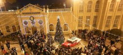 هجوم عده ای از مردم به کلیسای وانک اصفهان در شب کریسمس با شعارهای عجیب + ویدئو