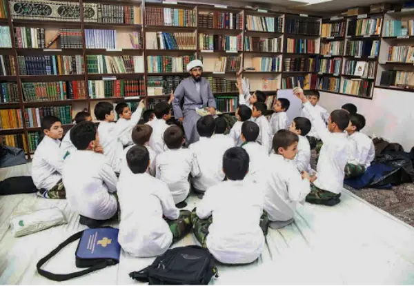 مدارس مسجد محور