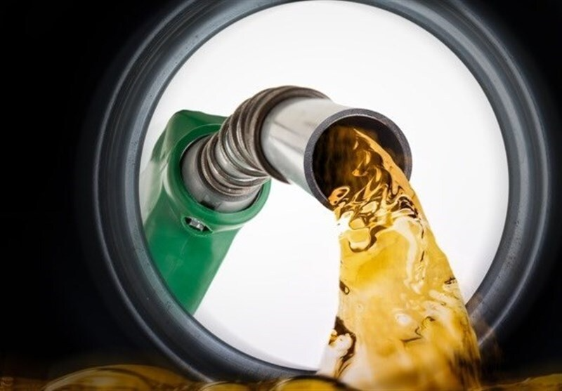 چرا قیمت بنزین در ایران ۷ برابر آمریکاست؟