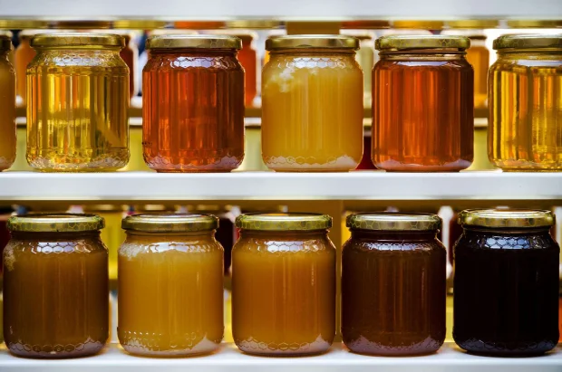 مصرف روزانه 2 قاشق غذاخوری عسل چه تاثیری بر سلامتی ما می گذارد؟