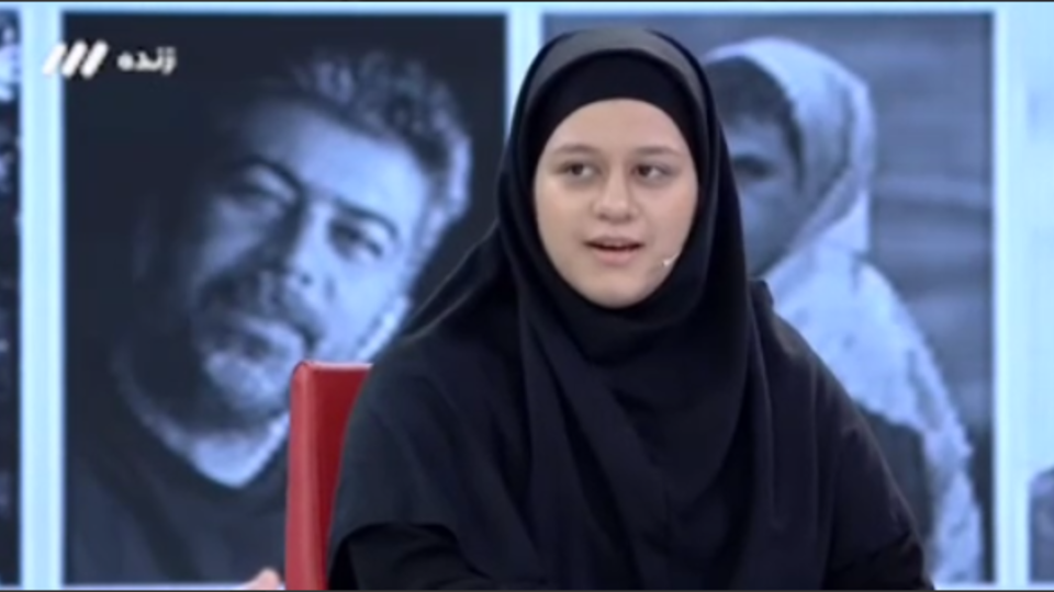 حرف‌های جنجالی یک دانشجو درباره رأی ندادن در انتخابات روی آنتن زنده صداوسیما + ویدئو