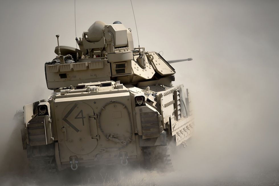 آیا ارتش ایالات متحده می تواند بدون تانک با روسیه بجنگد؟