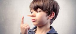 محققان می گویند دروغ مصلحتی والدین به فرزندان آن ها را دروغگو بار می آورد