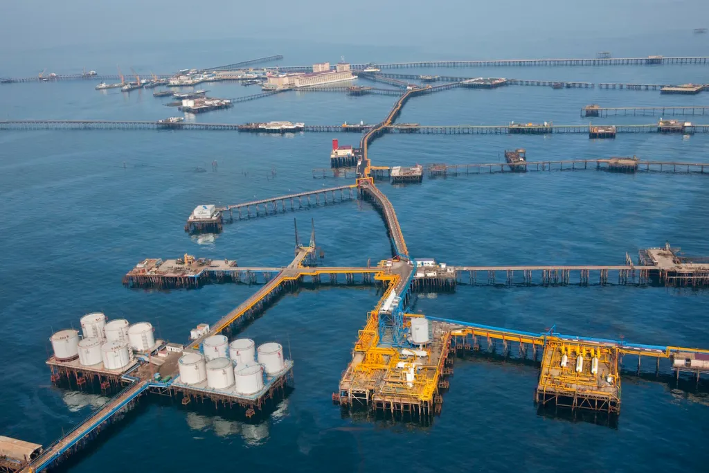 سرنوشت قدیمی ترین سکوی نفتی فراساحلی جهان چه خواهد شد؟